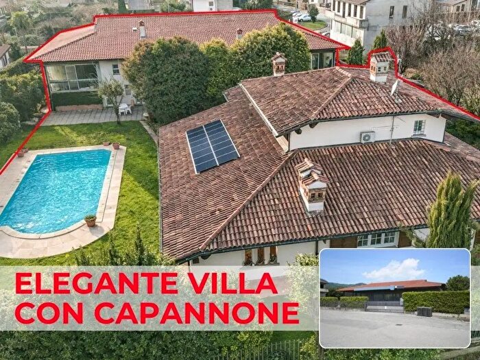 Casa con 5 locali in vendita in Pedrinelli, Carvico