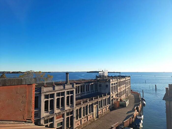Appartamento bilocale in vendita in Giudecca, Venezia