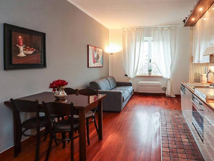 Appartamento bilocale in affitto in Via Alserio, Isola, Milano