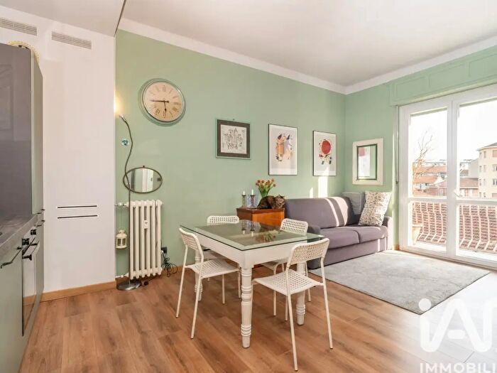 Appartamento trilocale in vendita in Via Brandizzo, Torino