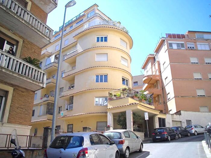 Appartamento bilocale in affitto in Via Feliciano Scarpellini Roma, Roma