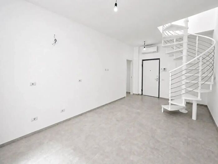 Appartamento trilocale in vendita in Via Mario Curzi, San Benedetto Del Tronto