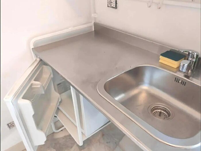 Appartamento monolocale in affitto in Via Savona, Milano