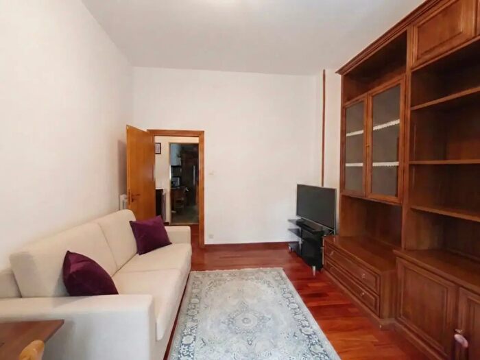 Appartamento trilocale in vendita in Via Ercole Lelli, Bologna