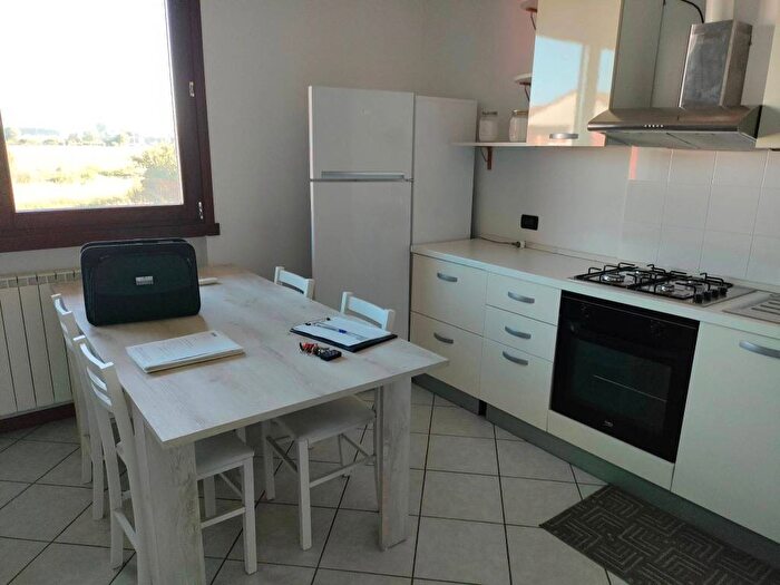 Appartamento quadrilocale in affitto in Centro, Oppeano