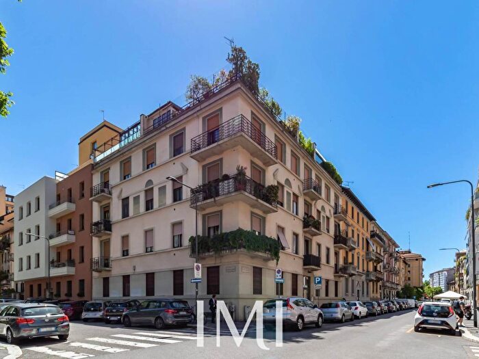 Appartamento trilocale in affitto in Via Romolo Gessi, Washington, Milano