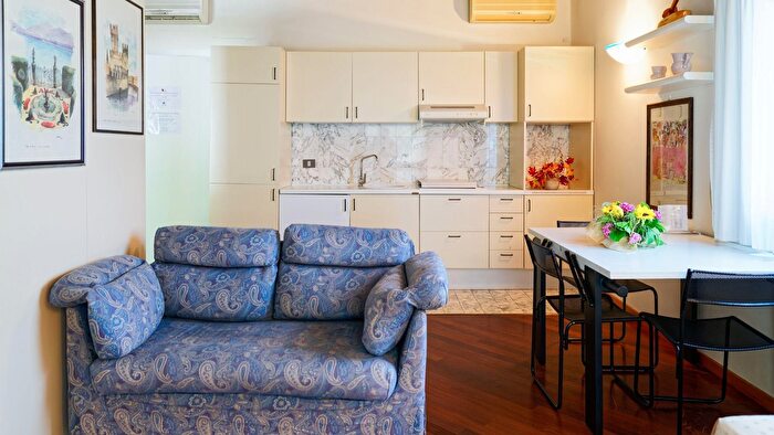 Appartamento quadrilocale in vendita in Via Adamo Centurione d d, Genova