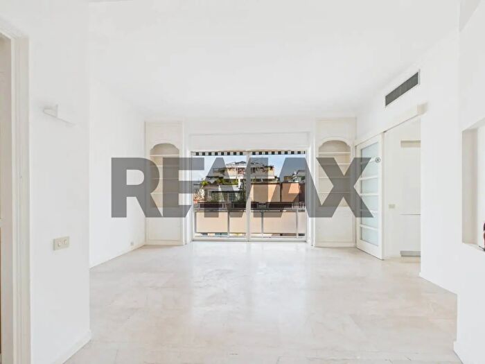 Appartamento con 5 locali in affitto in Via Nera, Roma