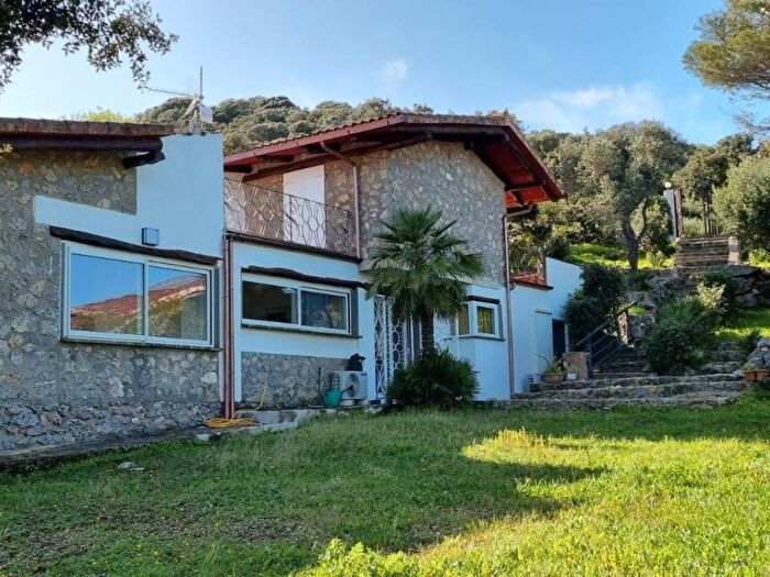 Casa con 6 locali in affitto in Ansedonia, Orbetello