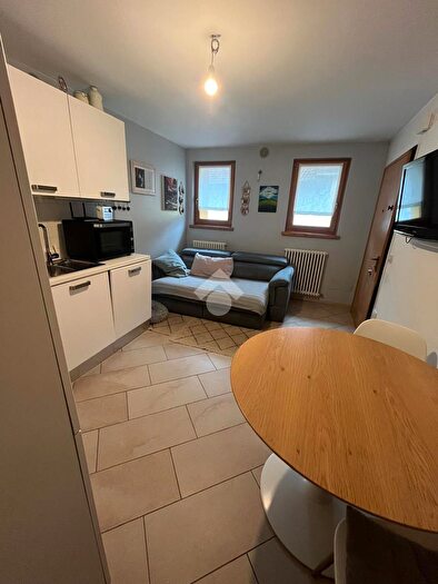 Appartamento trilocale in vendita in Via per Nogarè, Belluno