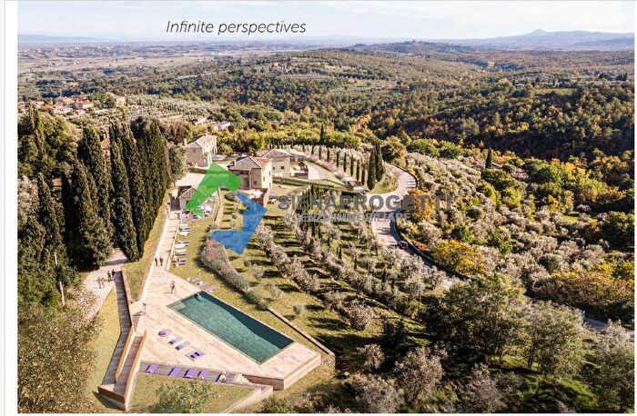 Casa con 20 locali in vendita in SS, Monte San Savino