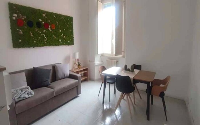 Appartamento trilocale in affitto in Largo Vercelli, Re di Roma, Roma