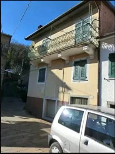 Casa quadrilocale in vendita in Via Carpena, Ricco Del Golfo Di Spezia
