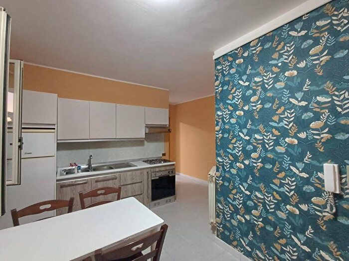 Appartamento bilocale in affitto in Via SantEgidio, Caserta