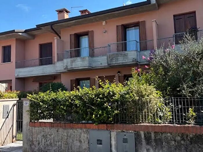 Casa quadrilocale in vendita in Via Santa Maria, Sarcedo