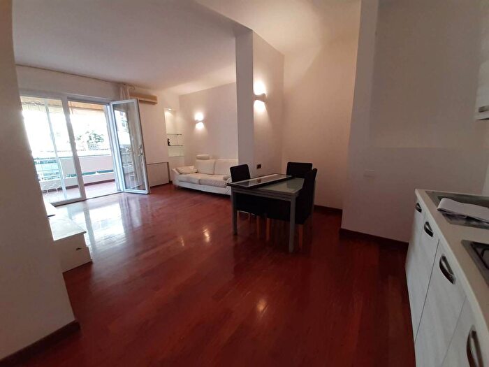 Casa trilocale in affitto in Via Guido Baccelli, Amsicora, Cagliari