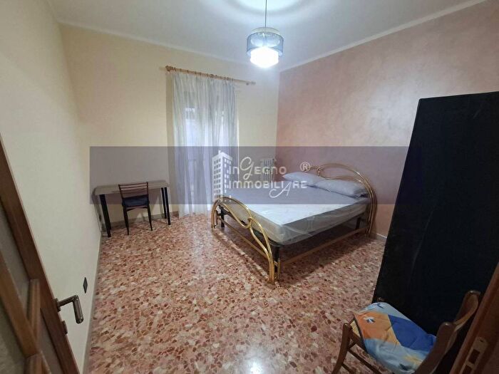 Appartamento trilocale in affitto in Via Verolengo, Lucento, Torino