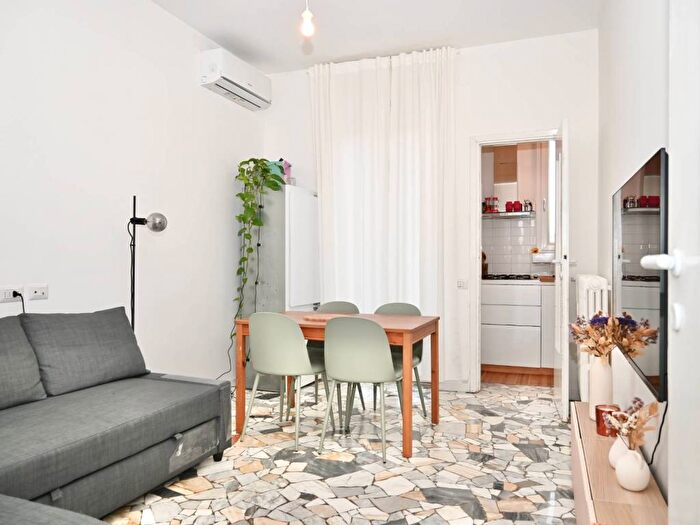 Appartamento bilocale in affitto in Via Giuseppe Massarenti, San Siro, Milano