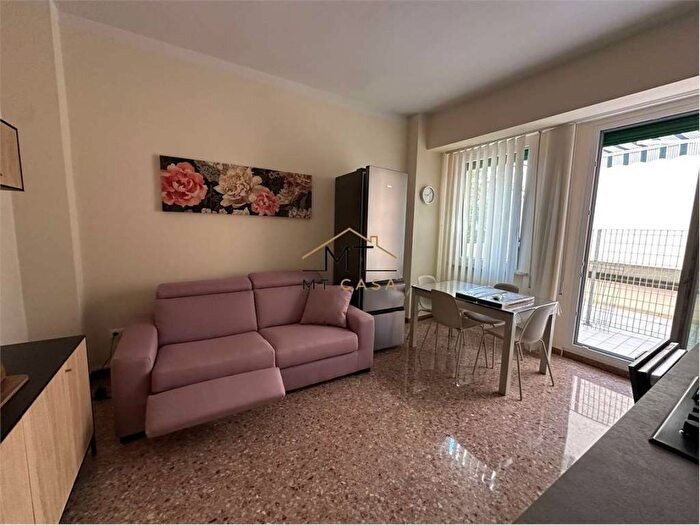 Appartamento trilocale in affitto in Piazzale Giosuè Carducci, Pesaro