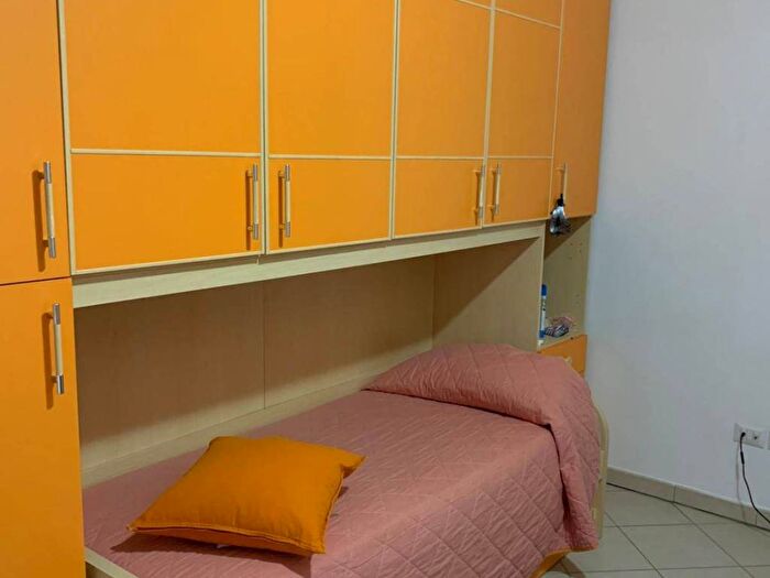 Appartamento quadrilocale in affitto in Via Algeri, Chieti Scalo, Chieti