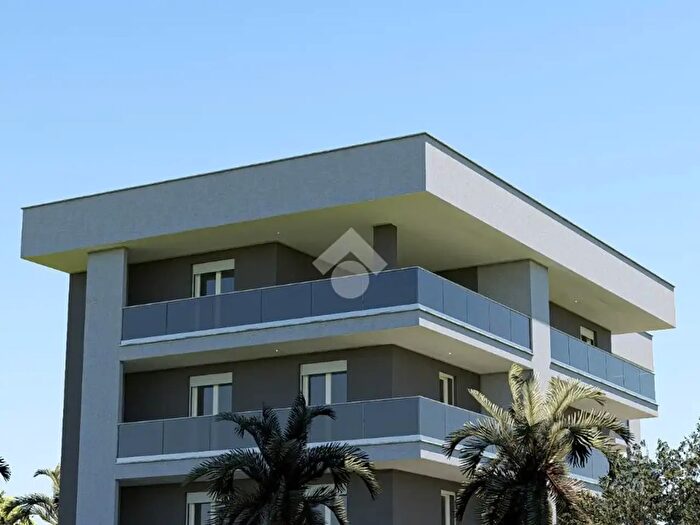 Appartamento quadrilocale in vendita in Via della Libertà, Bisceglie