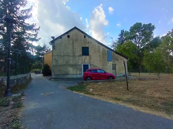 Casa con 6 locali in vendita in Via Case Sottane, Pontinvrea