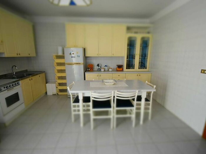 Appartamento con 5 locali in affitto in Via Marcello, Carovigno