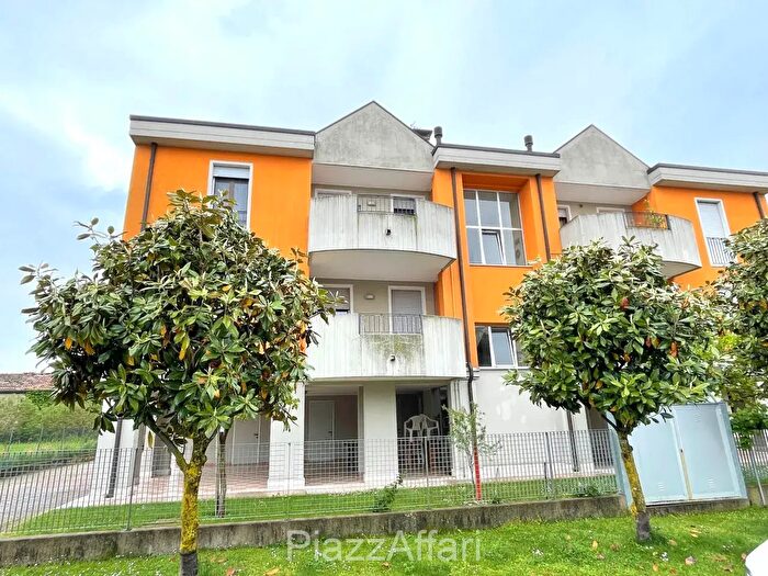 Appartamento bilocale in vendita in Via Rossini, Brugine