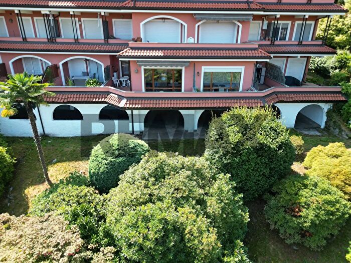 Appartamento bilocale in vendita in Via Selvalunga, Stresa