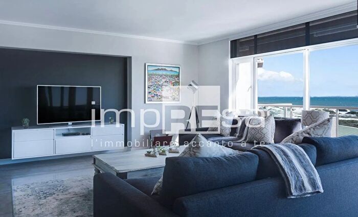 Appartamento quadrilocale in vendita in Via Andrea Bafile Accesso al Mare, Jesolo