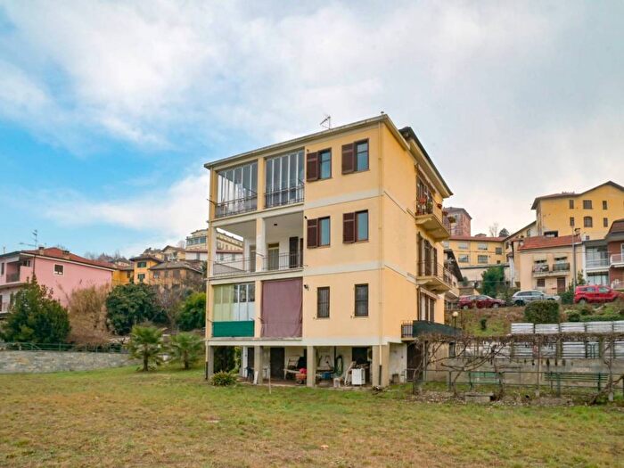 Appartamento quadrilocale in affitto in Strada Torino, Centro Storico, Moncalieri