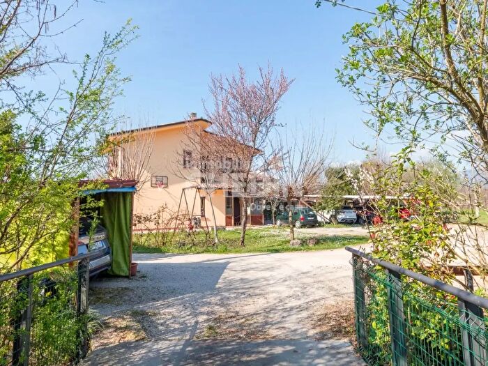 Appartamento trilocale in vendita in Conegliano