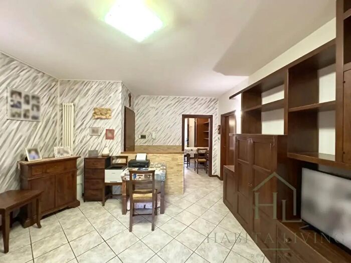 Appartamento quadrilocale in vendita in Via Genunzio Bentini, Forli'