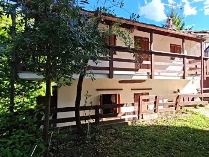 Casa con 5 locali in vendita in Via Vottero, Barge