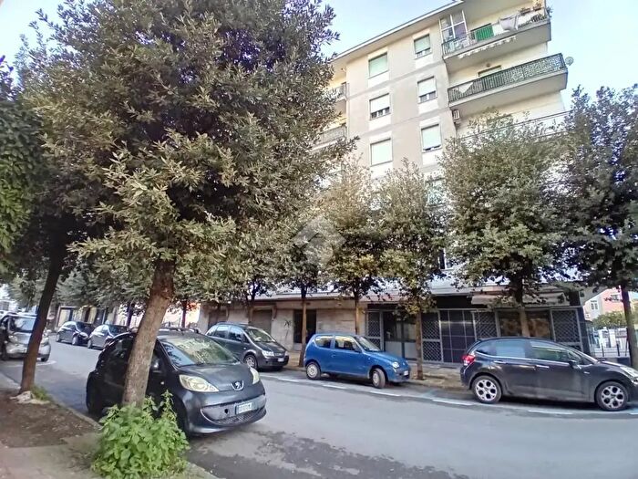 Appartamento trilocale in vendita in Via Verdi, Aversa