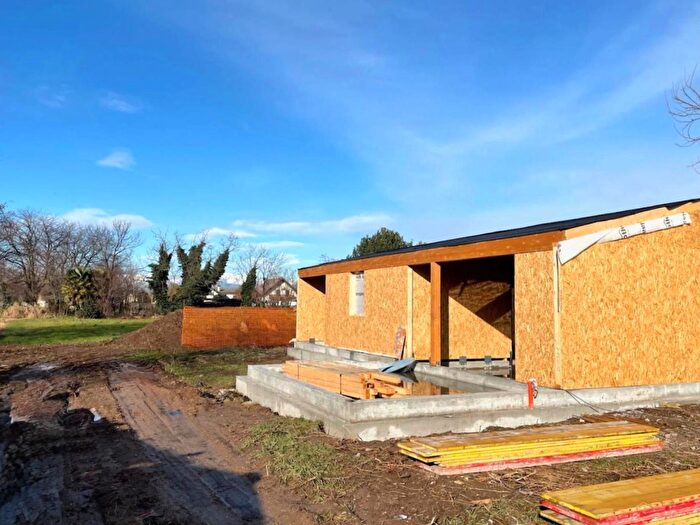 Casa con 5 locali in vendita in Casarsa Della Delizia