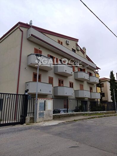 Appartamento quadrilocale in vendita in Via Antonio Gramsci Rovito, Rovito