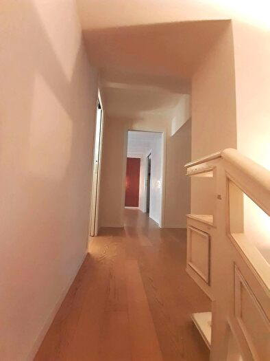 Appartamento quadrilocale in vendita in Milano