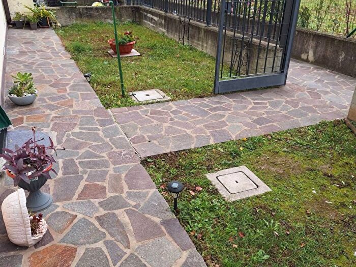 Appartamento bilocale in affitto in Via della Costituzione, Commenda San Bortolo, Rovigo