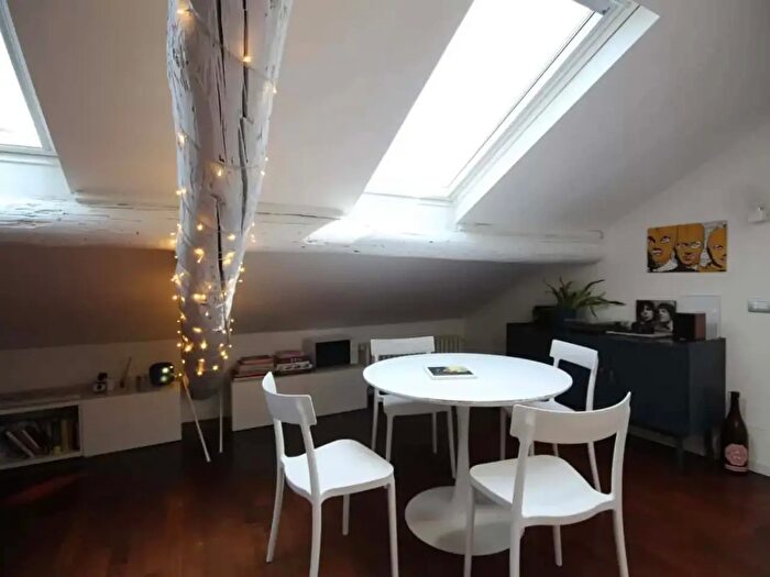 Appartamento monolocale in affitto in Via Lodovico Castelvetro, Milano