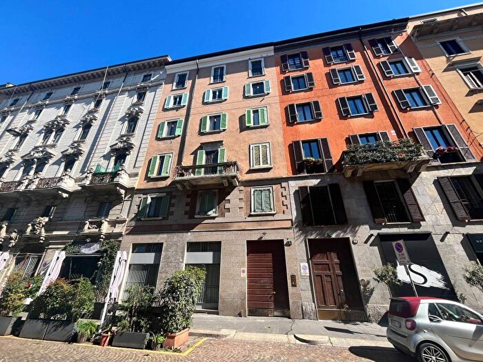 Appartamento bilocale in affitto in Via Milazzo, Moscova, Milano