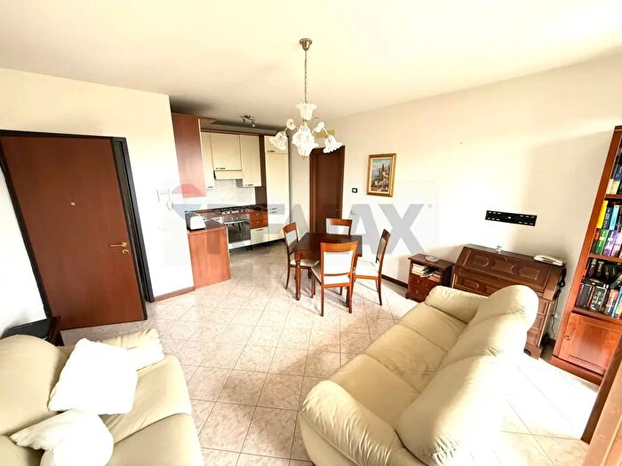 Appartamento bilocale in vendita in Villanterio