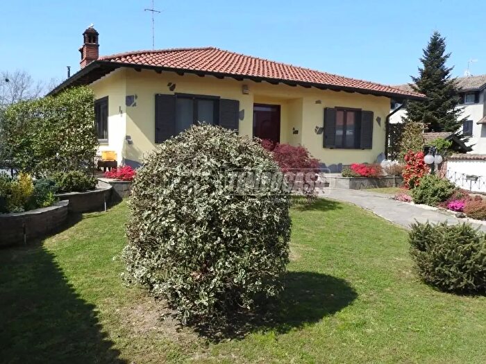 Casa trilocale in vendita in Cassolnovo