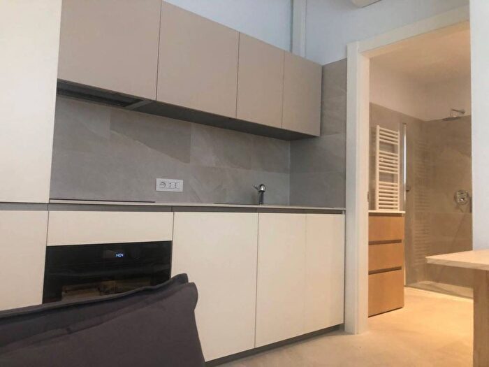 Appartamento monolocale in affitto in Borgo del Correggio, Centro Storico, Parma