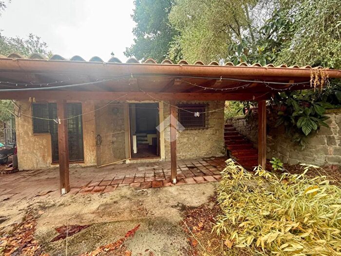 Casa monolocale in vendita in Via Piave, Bassano In Teverina