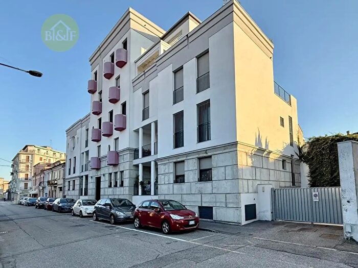 Appartamento quadrilocale in vendita in Via Gaetano Martino, Legnago