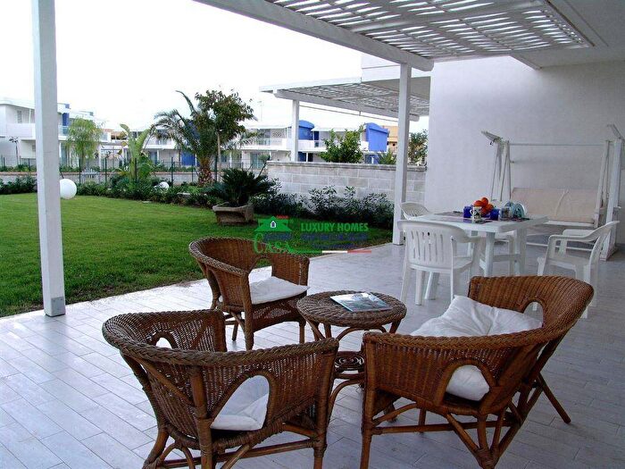 Appartamento quadrilocale in affitto in Via Maresciallo Scrofani, Marina di Ragusa Centro, Ragusa