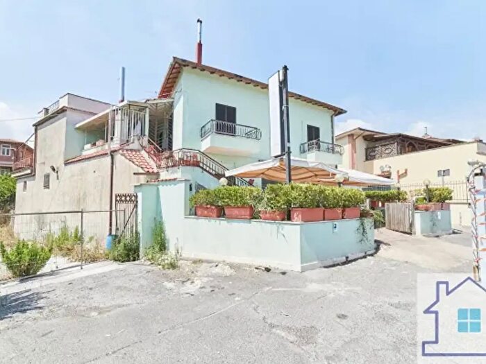 Appartamento trilocale in vendita in Via Nettunense, Albano Laziale