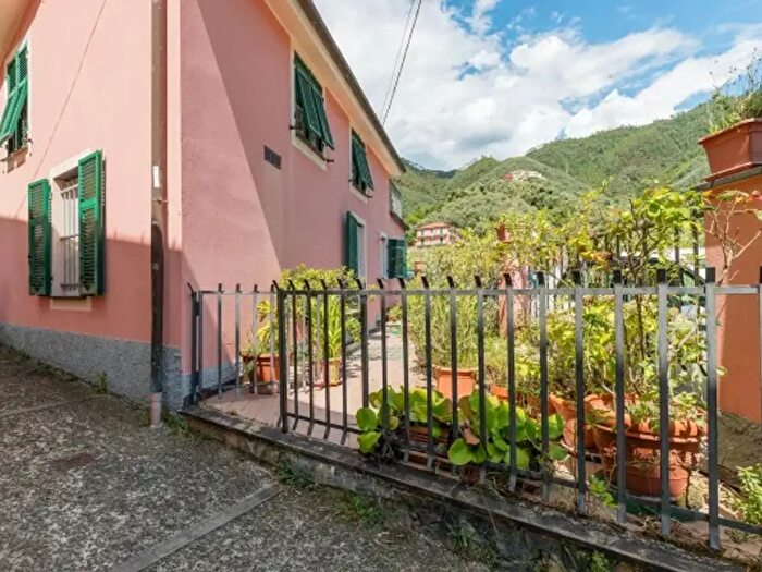 Casa con 6 locali in vendita in Località Le Ghiare, Levanto