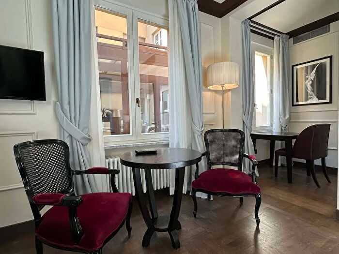 Appartamento monolocale in affitto in Via dei Brunelleschi, Firenze